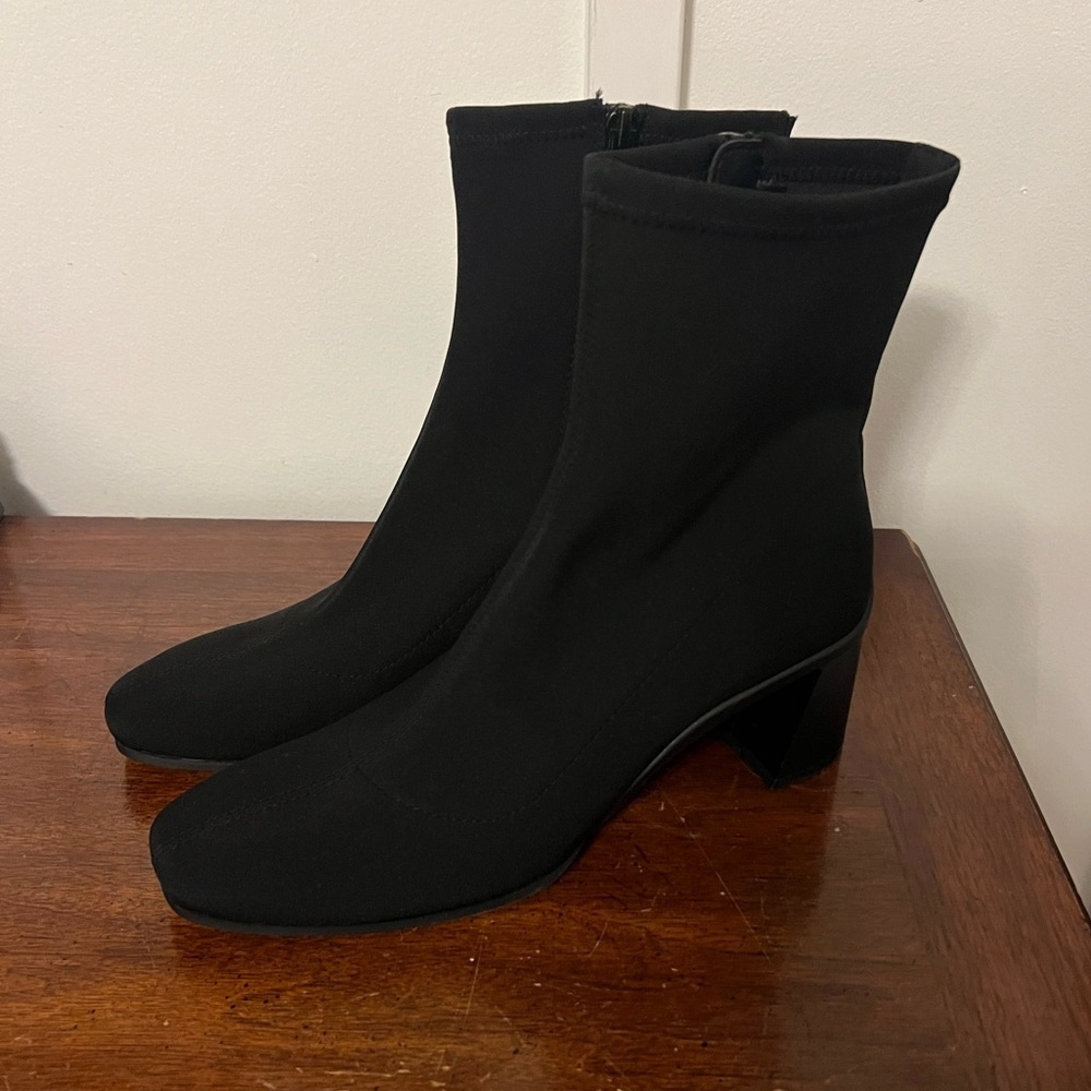 aerosols Miley Black Stretch Ankle Boots - Women's Heeled Boots size 7.5 NWOT